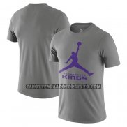 Canotte Manica Corta Sacramento Kings Essential Jumpman Grigio